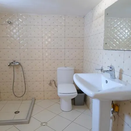 Fredi Appartement Ksamil