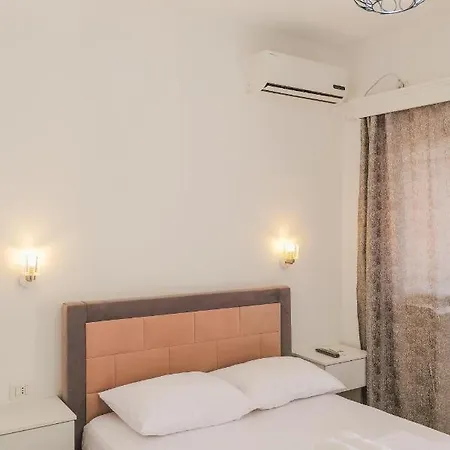 Fredi Apartment
