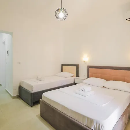 Fredi Appartement Ksamil