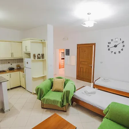 Fredi Apartment Ksamil