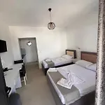 Fredi Апартаменты *