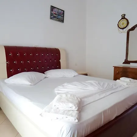 Fredi Apartment Ksamil