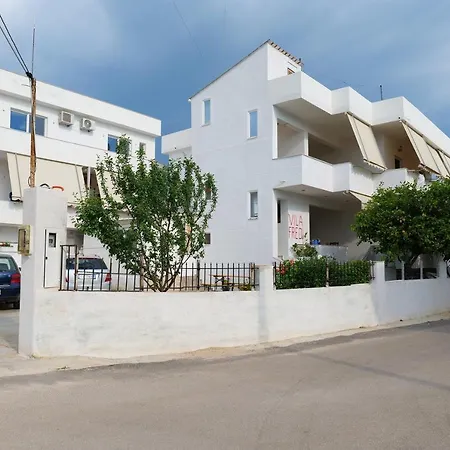 Fredi Apartment
