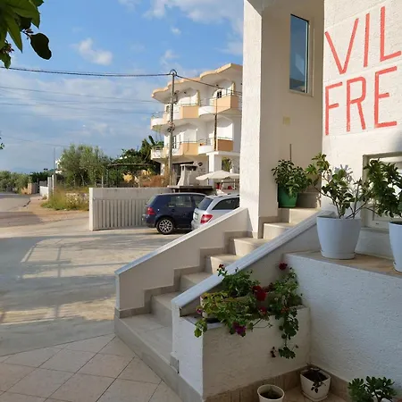 Fredi Apartment *