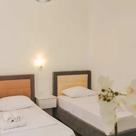 Apartament Fredi Ksamil