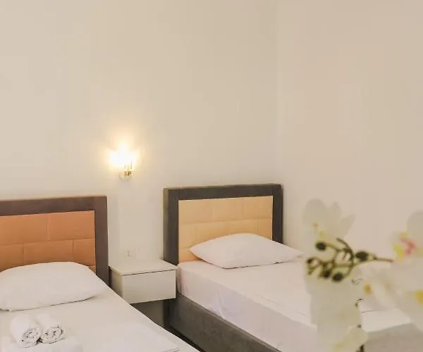 Apartment Fredi Ksamil