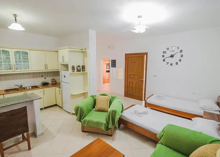 Fredi Apartment Ksamil
